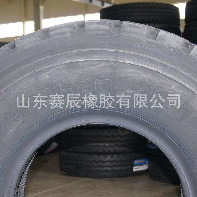 全钢卡车轮胎 9.00 10.00 11.00 1200r20 翻斗车货车钢丝轮胎
