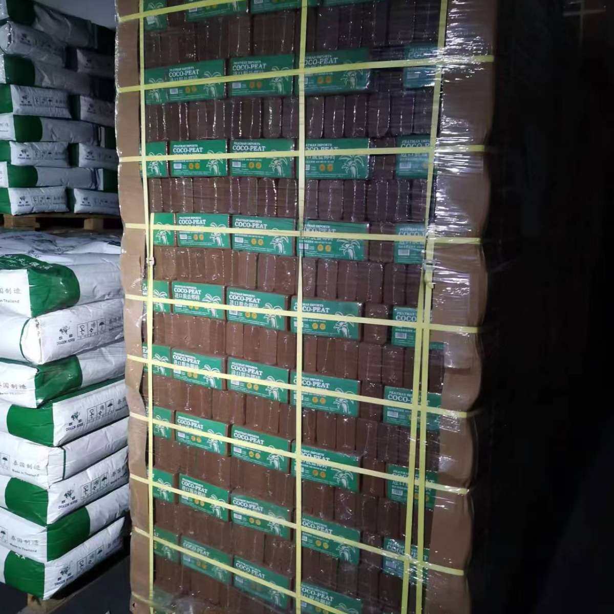 压缩椰糠砖高泡发脱盐椰砖育苗基质蔬菜通用营养土椰糠种植