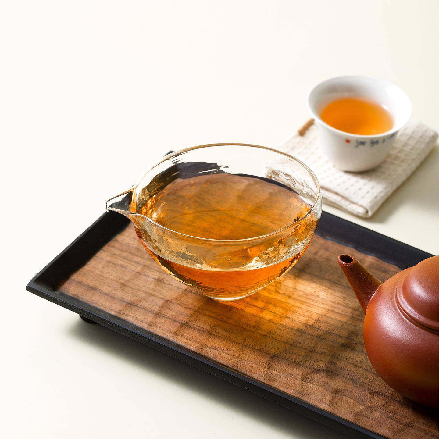 手工高硼硅水晶玻璃公道杯锤纹耐热玻璃透明带嘴茶海高档分茶器