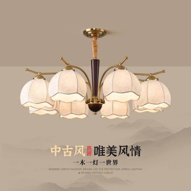 2025法式中古客厅吊灯创意实木布艺餐厅卧室灯古典复古民宿吊灯