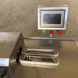 肉红肠分段绕线机 商用猪肉肠全自动扎线机 多功能香肠捆线打结机