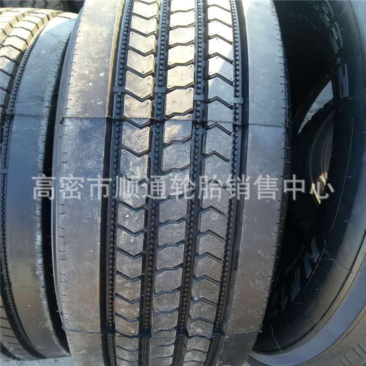 销售卡车长途客车轮胎295/80R22.5汽车轮胎工程胎
