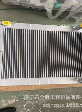 PC220-8挖掘机水箱 中冷油散20Y-03-46160 驾驶室座椅