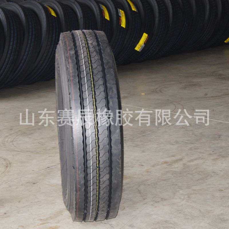 11R22.5 12R22.5 13R22.5真空轮胎 大货车卡车载重钢丝轮胎