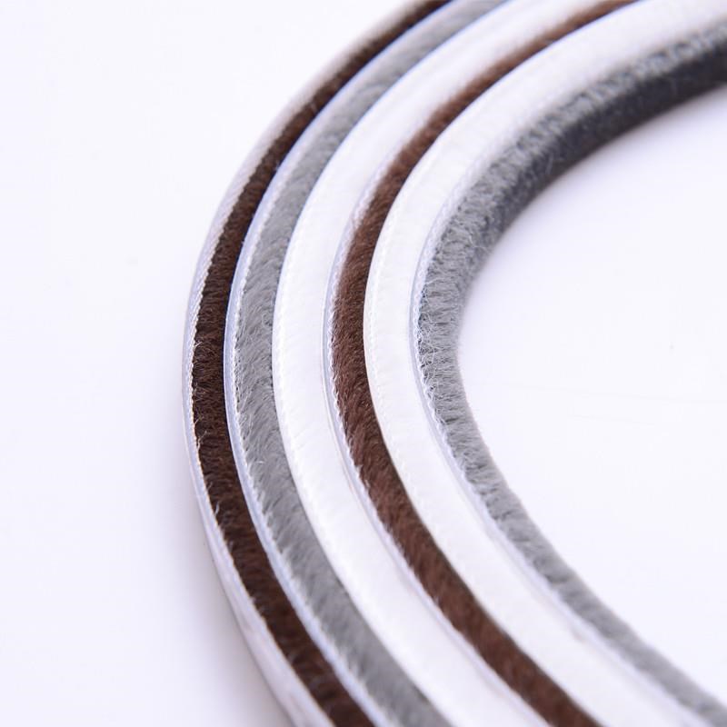 柜防尘背胶 巨发密封q防撞沙自粘式缝挡风降噪衣橱隔音毛条移门