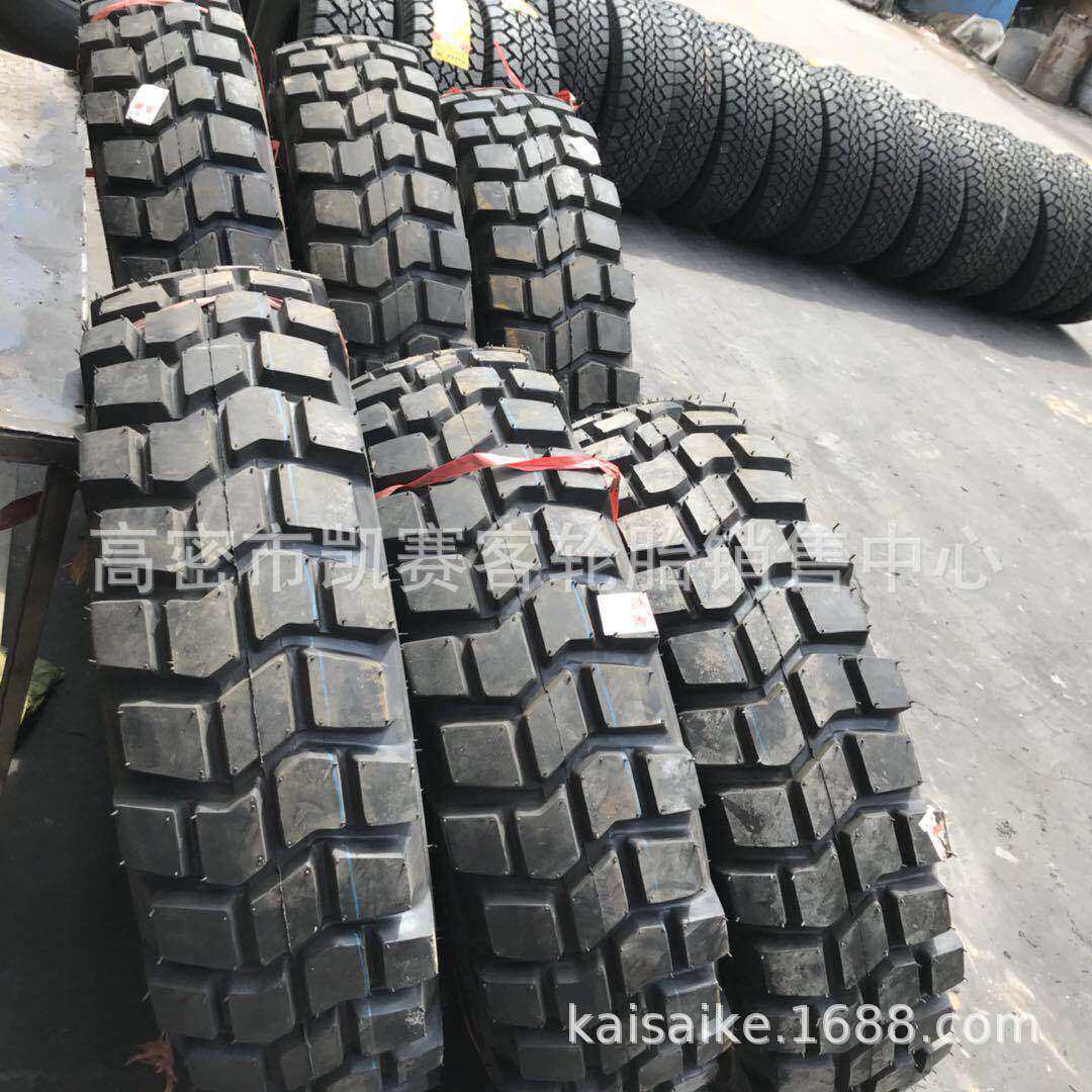 现货 双星东风EQ2082 EQ240配套 11R18 特种卡车轮胎