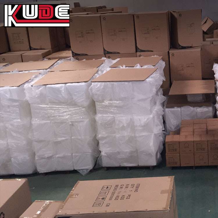LED发光立方块发光椅子滚塑凳子户外装饰灯方形家具户外防水遥控