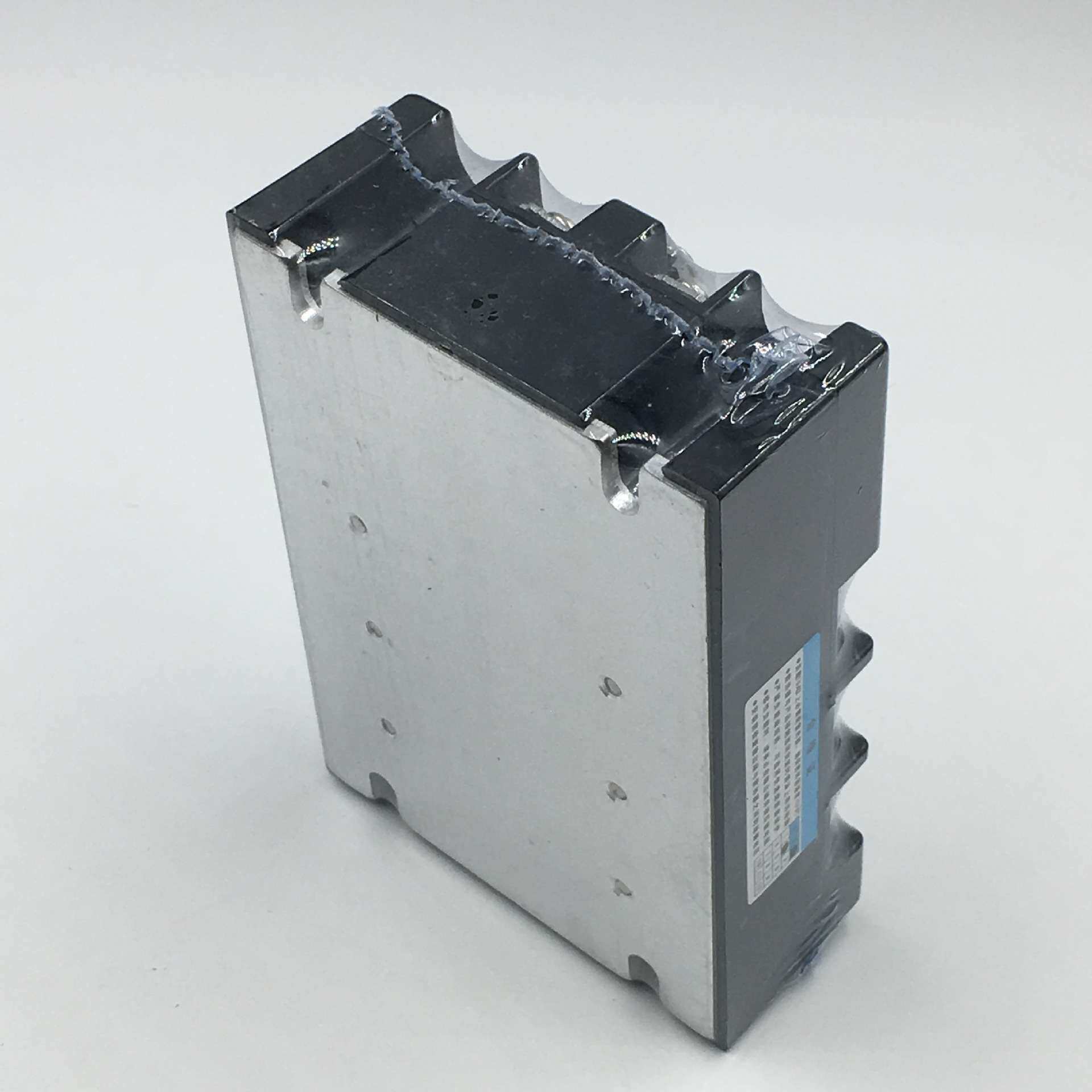 高品质CLION欣大5V控制三相正反转固态继电器HHG1F-3/005F-38 20Z