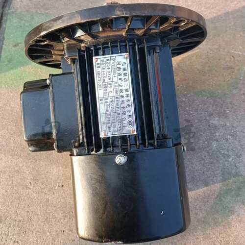 YSE802-4 0.8KW起重机大车运行电机矿山软启动电机