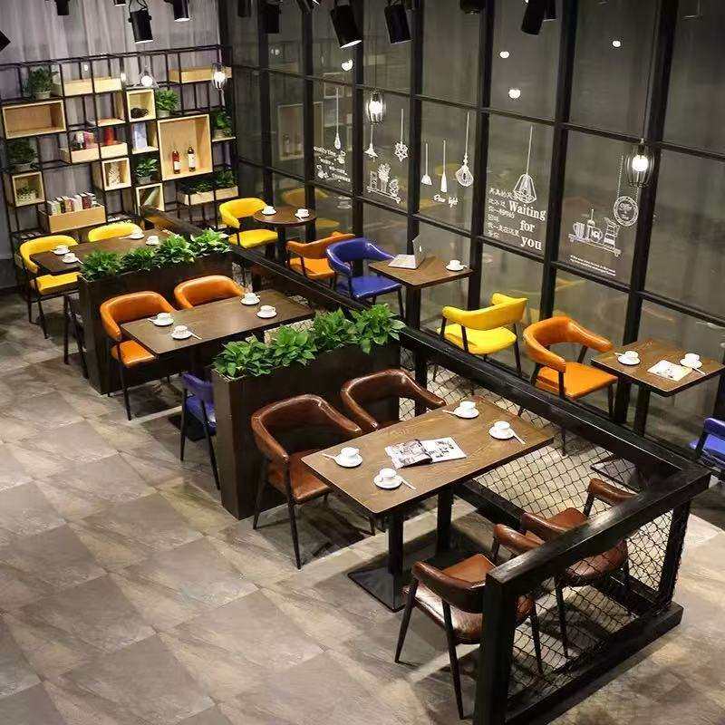 桌椅铁艺小吃酒馆餐厅组合家具美式复古圆桌复古风家用轻奢餐桌
