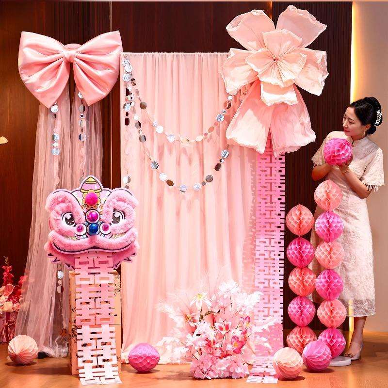 醒狮婚房布置套装结婚装饰男女方客厅狮子头摆件婚礼晨袍拍照背景