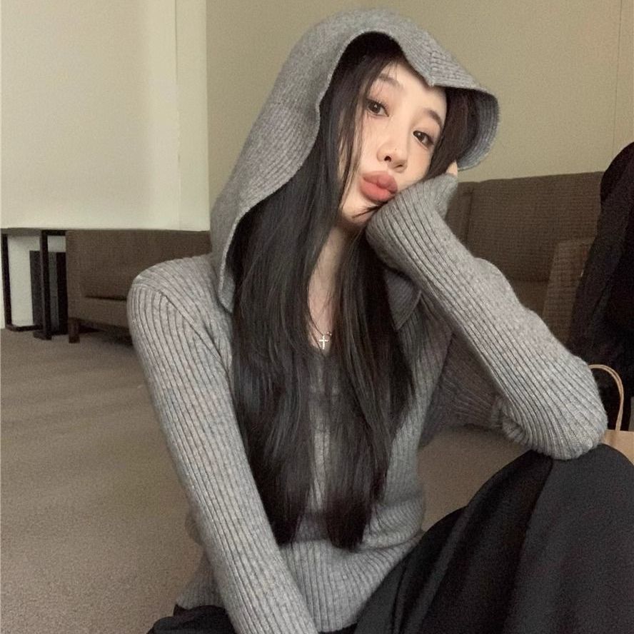 灰色连帽卫衣针织衫女2025秋冬新款修身显瘦短款打底套头毛衣上衣