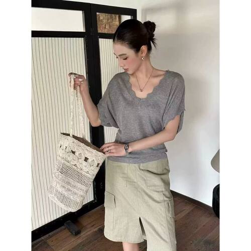 法式慵懒风V领短袖针织衫女夏季薄款温柔风花边修身显瘦百搭上衣
