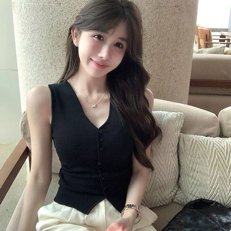 黑色V领无袖修身短款针织马甲女