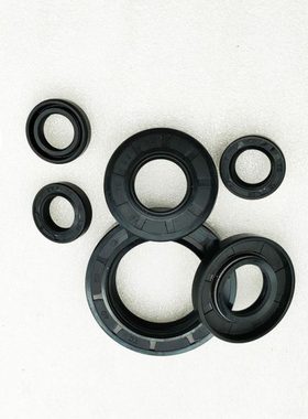 黑色丁晴双唇骨架油封  TC 57 75*121*17 13    57 100*121*10 13