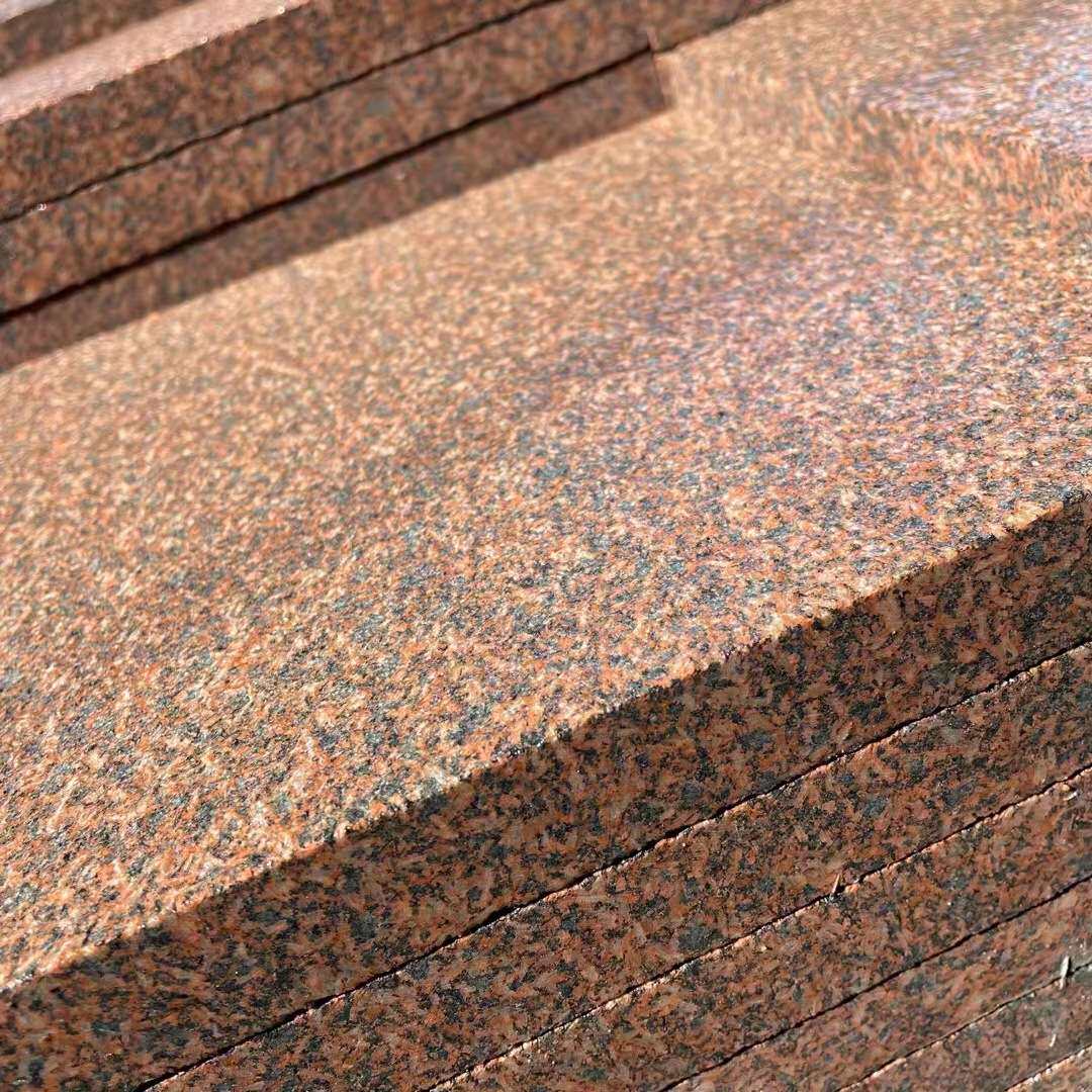 厂家直销高粱红石材 花岗岩路沿石 贵妃红市政园林喷砂火烧地铺石