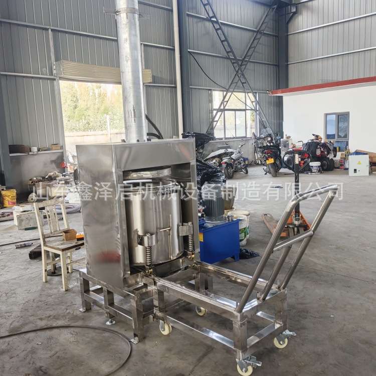 沙棘果仙人掌螺旋破碎压汁机新鲜水果压榨机生产线商用生姜取汁机