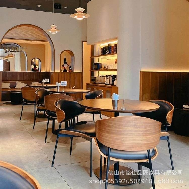 复古清吧酒馆咖啡厅餐椅会客接待区洽谈桌椅组合美式酒吧靠背椅子