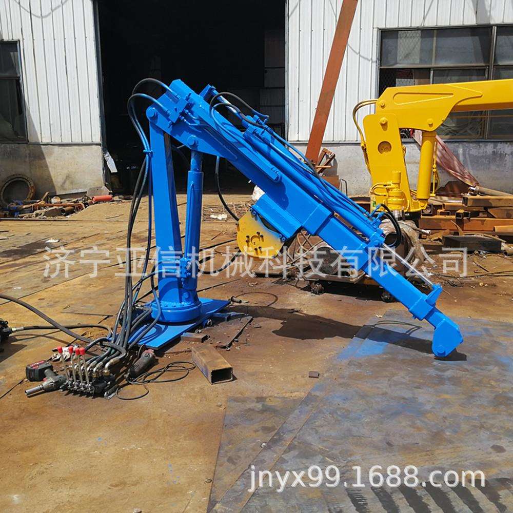 折叠式小型吊机 液压旋转折臂吊机可拆装式1.3吨折臂随车吊