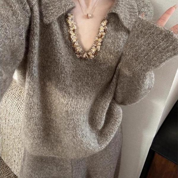 法式重工亮片v领长袖针织衫女秋冬宽松软糯时髦复古气质翻领毛衣