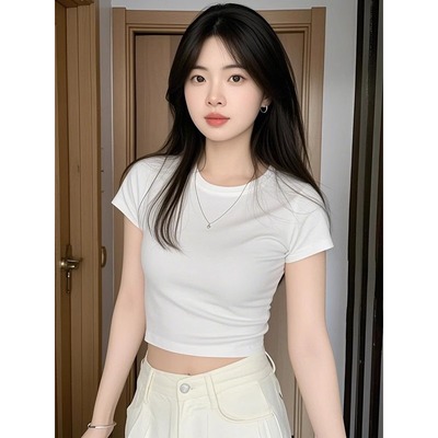 白色正肩圆领短袖T恤女夏季纯欲紧身显瘦高腰短款露脐甜辣小上衣