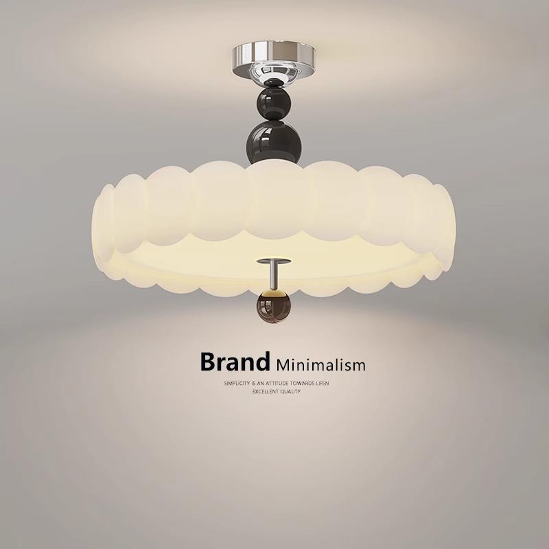 法式复古餐厅吊灯中古奶油风2025新款护眼餐桌灯创意饭厅吧台灯具