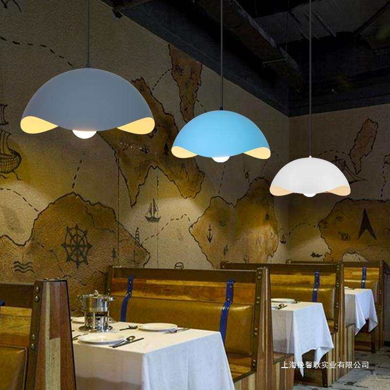 蛋壳店铺商用创意个性彩色吊灯艺术餐饮店餐桌卡座现代简约网红吊