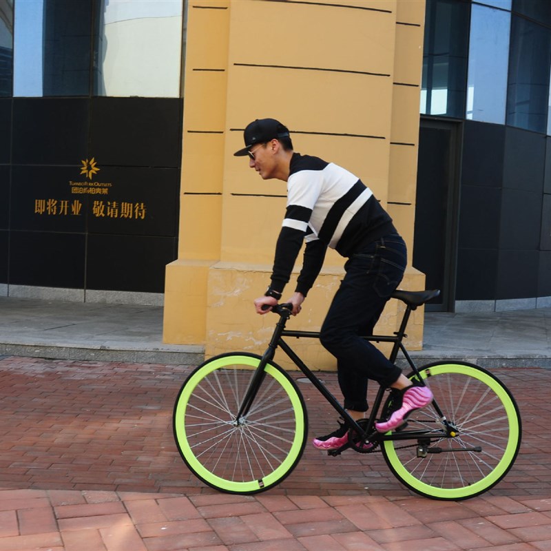 厂家发货40刀死飞自行车活飞倒骑倒刹男女款Q学生自行车彩色死飞