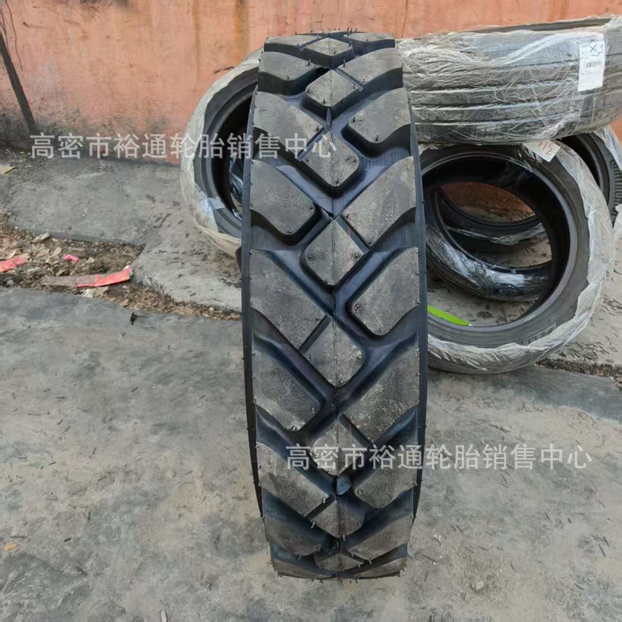 新源轮式挖机轮胎8.25-20 挖沟机轮胎7.50 8.25-16 人字加密块花