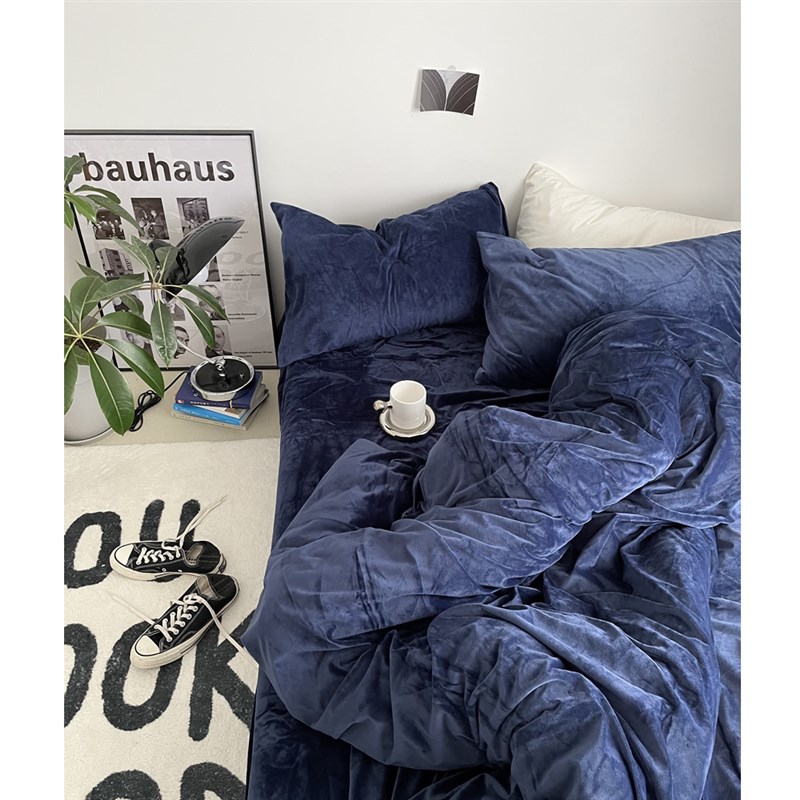 简约冬季保暖毛绒珊瑚绒四件套z天鹅绒纯色床单床笠床上用品三件