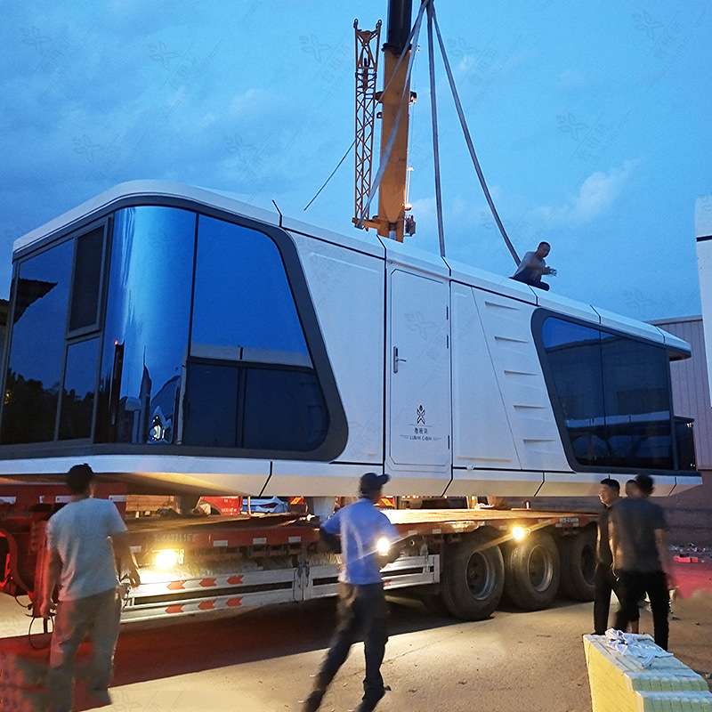 露营房基地移动咖啡屋 13米星空房民宿太空舱 文化旅游民宿出口