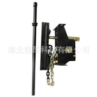 东风EQ1118 5118备胎升降器总成31G-05010运兵车配件轮胎备胎架子