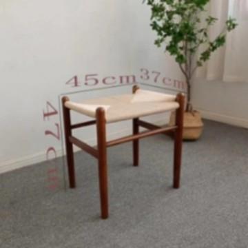 北欧风餐厅编绳餐凳休闲实木民宿红橡木小凳子可木骨架方凳