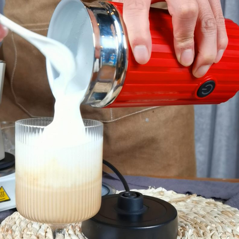 奶奶泡机泡全自动泡咖啡发加热美国器器牛奶起泡器电动家用奶泡机