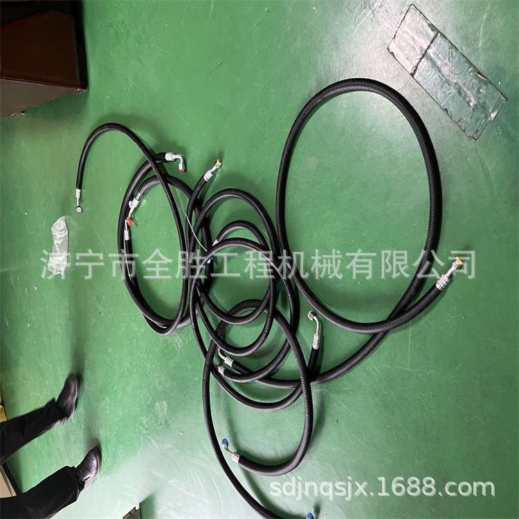 徐QY25吊车前钢板总成 吊车驾驶室 吊车驾驶室座椅