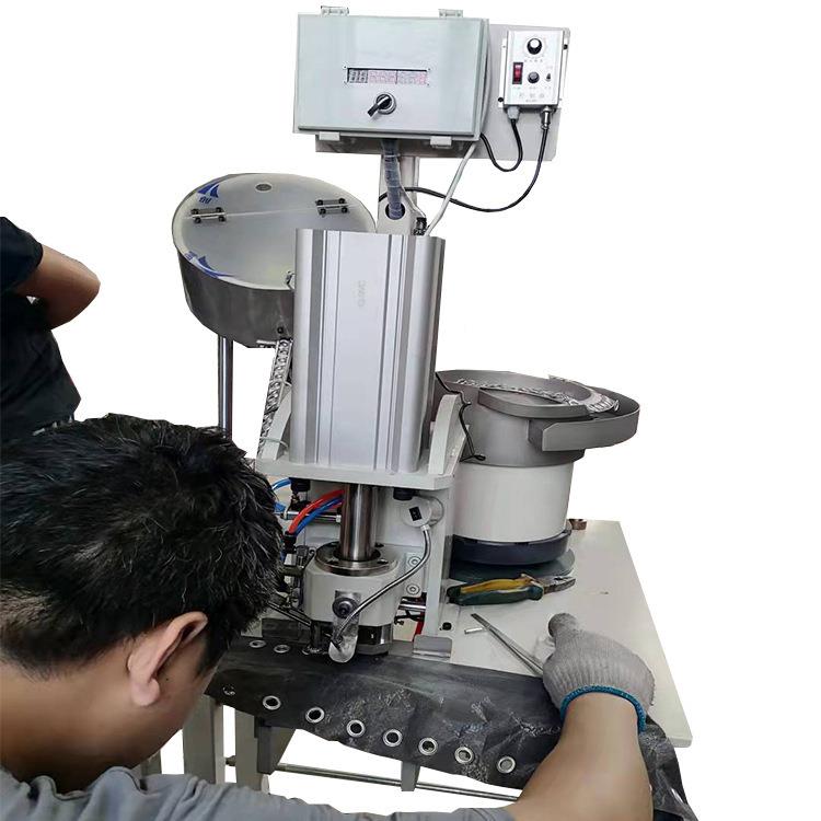 红外线打扣机定位根据扣子大小做篷布遮阳网打扣自动铆钉机