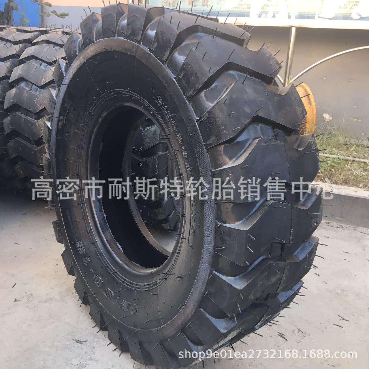 现货销售小型工程轮胎1100-16 1200-16 750-16E-3花纹 下单送内胎