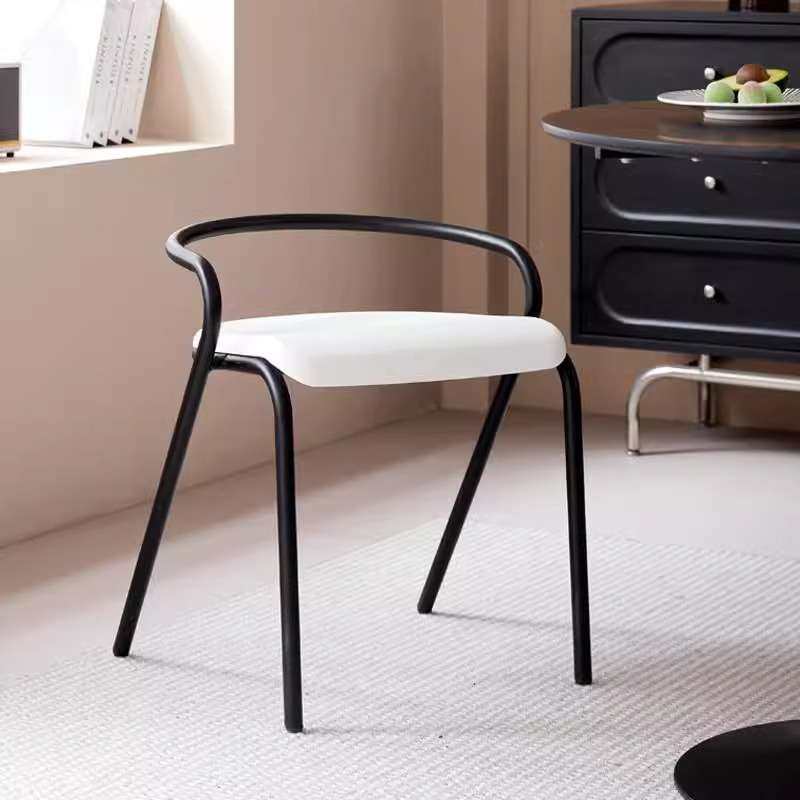 意式家用餐椅可叠摞椅子极简铁艺咖啡店餐厅等位椅阳台创意休闲椅,电子元器件市场,其它元器件,淘宝优惠券,粉丝福利购,淘宝优惠卷