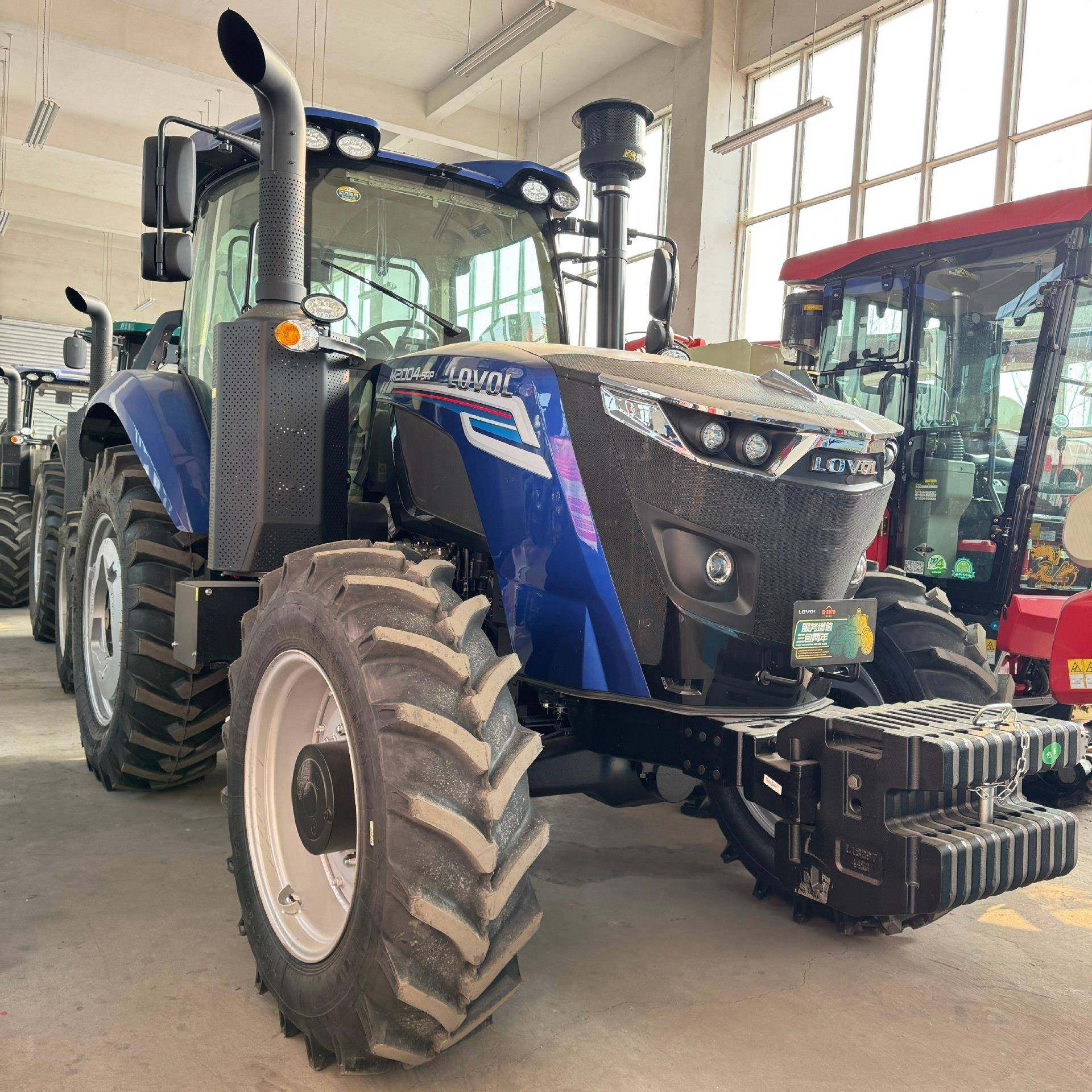 厂家直销雷沃2004水旱两用加大后桥四驱农用旋耕犁地设备​拖拉机