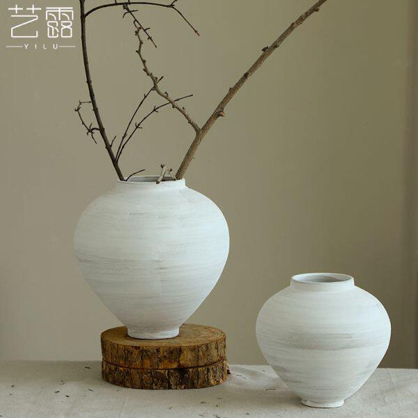 复古新款感白色现代简约风民宿粗陶花瓶插花侘寂装饰摆件陶瓷高级