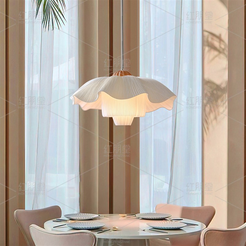 法式奶油风餐厅吊灯轻奢高级感客厅卧室灯2L025款新款创意布艺灯