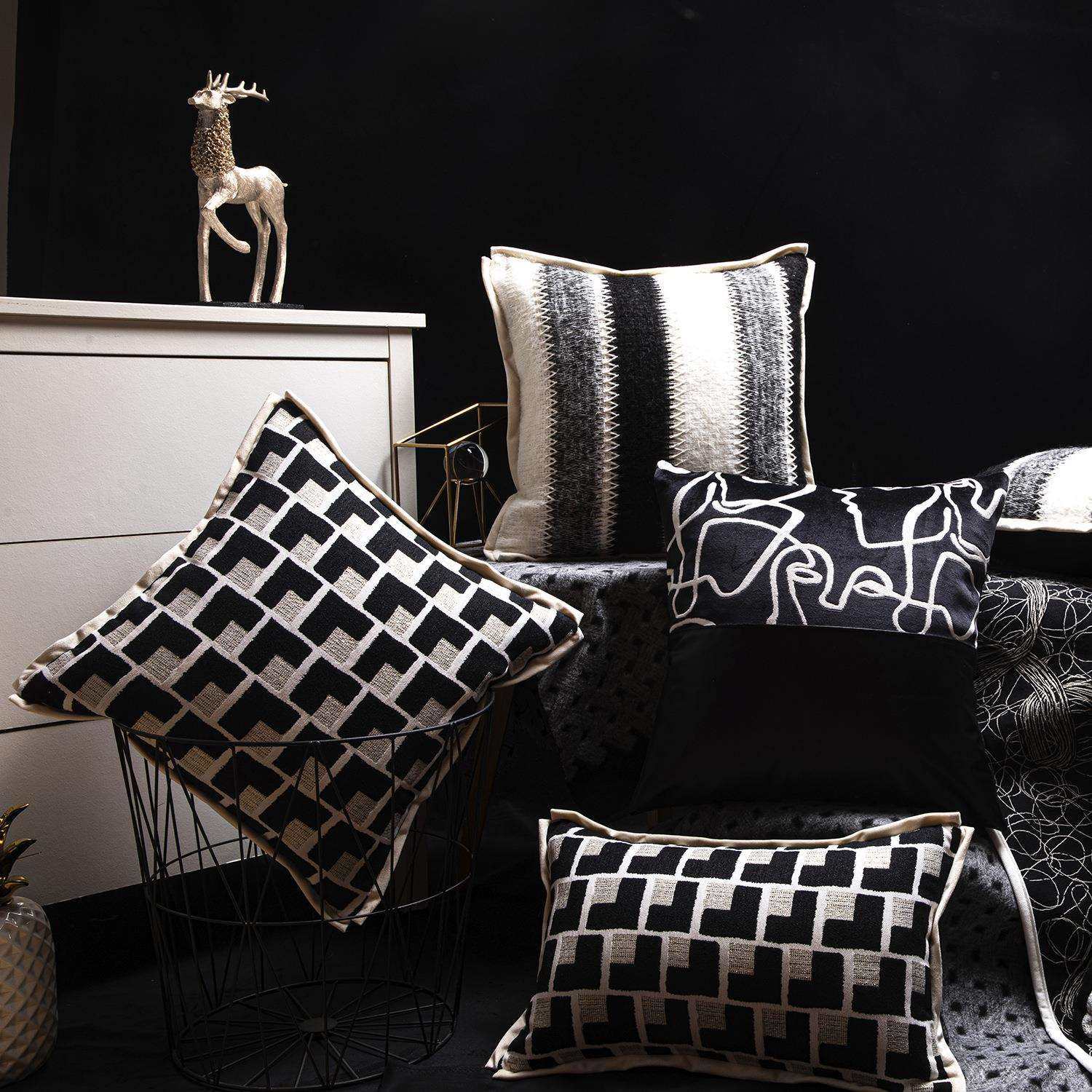 简约轻奢软装设计师靠枕客厅沙发抱枕样板房黑灰皮质拼接靠垫,鲜花速递/花卉仿真/绿植园艺,割草机/草坪机,淘宝优惠券,粉丝福利购,淘宝优惠卷