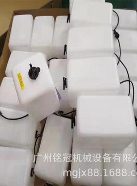 PC200-8 PC200-8MO PC220-8 PC210-8副水壶 副水箱 挖掘机配件