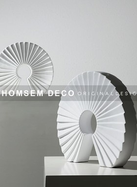 现代简约样e板间博古架创意扇形艺术摆件售楼处书房中国风软装饰