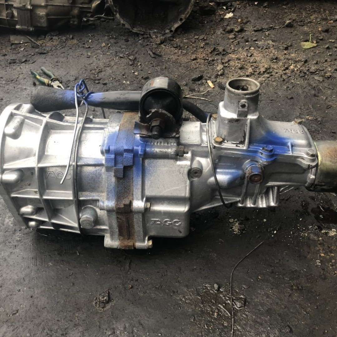 金杯海狮4914y阁瑞斯 4RB1 4RB2 4RB3 v19北汽骑士4G224G20变速箱