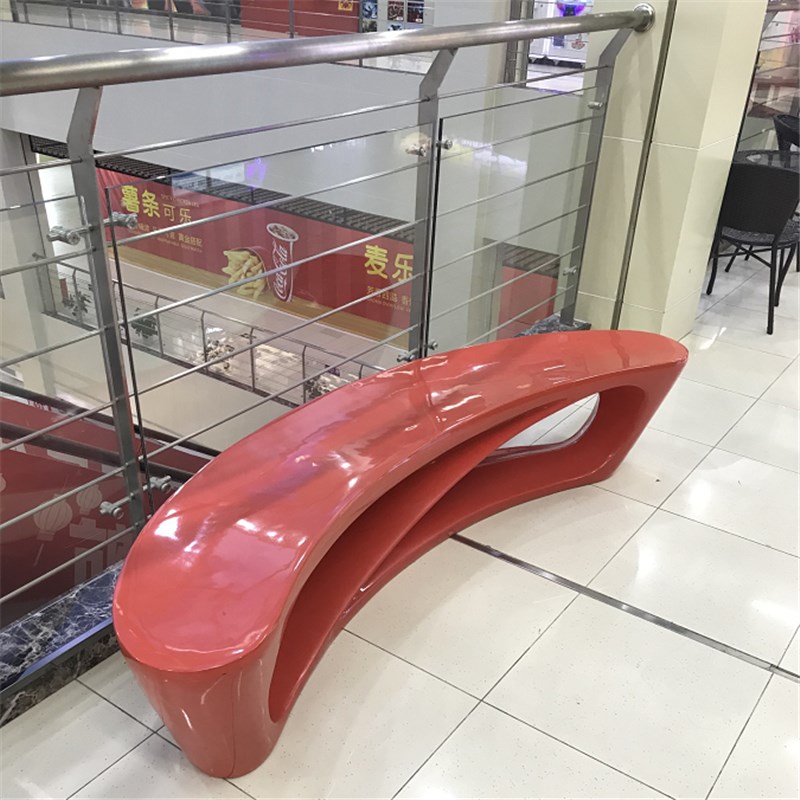 玻璃纤维休闲座椅商场月亮造型椅子多人休息区长椅户外公Y园弧形