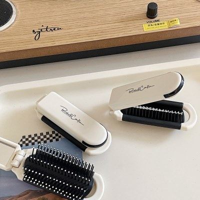 *漂亮的小姨妈* 轻奢随身便携梳子气垫梳梳子镜子一体折叠小梳子,家庭/个人清洁工具,镜梳套装,淘宝优惠券,粉丝福利购,淘宝优惠卷