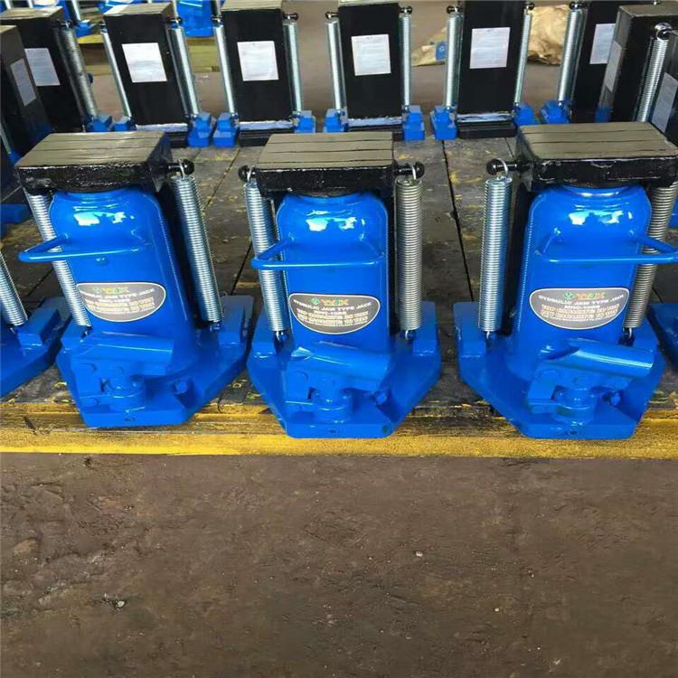 现货供应10吨液压千斤顶厂30吨液压起道机 油压爪式千斤顶