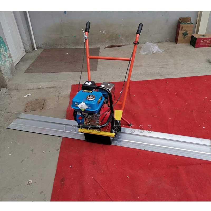 混凝土振动震平尺汽油整平尺混凝土水泥路面施工刮平机电动平地机