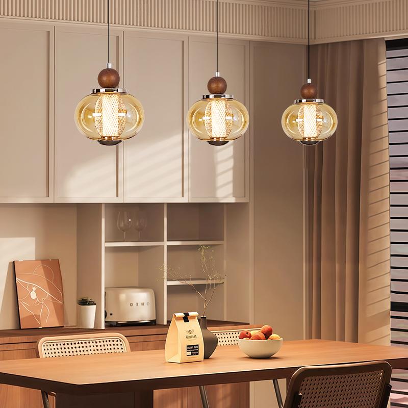 法式复古餐厅吊灯中古风2025三头玻璃设计师吧台饭厅灯智能调光